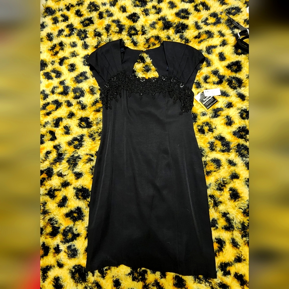 NWT Thea Dora beaded evening dress 14